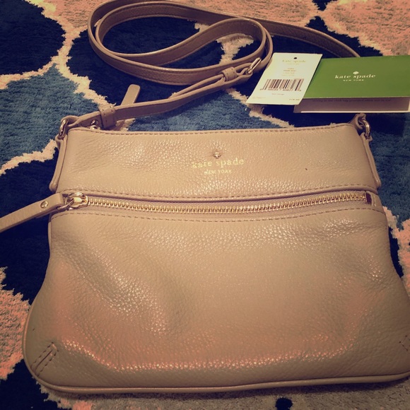 kate spade Handbags - Kate Spade cross body
